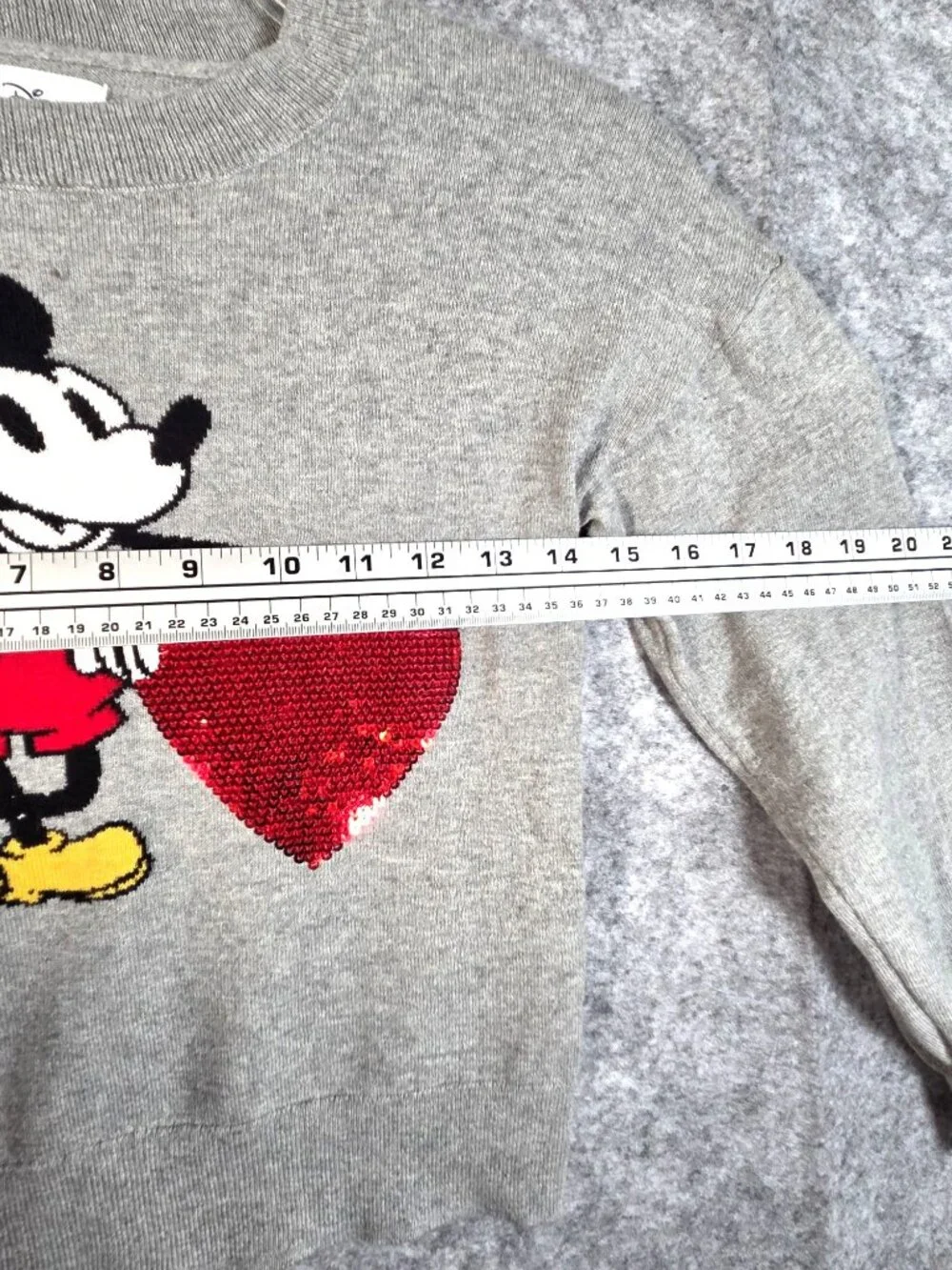 Gap x Disney Kids L Mickey Mouse Heart Sequin Gray Sweater